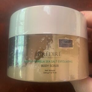 LUXURY Predire Paris Almond Vanilla Sea Salt Exfoliating body Scrub 225g NEW!